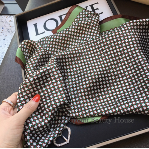 Ripple Dot 100% Mulberry Silk Scarf