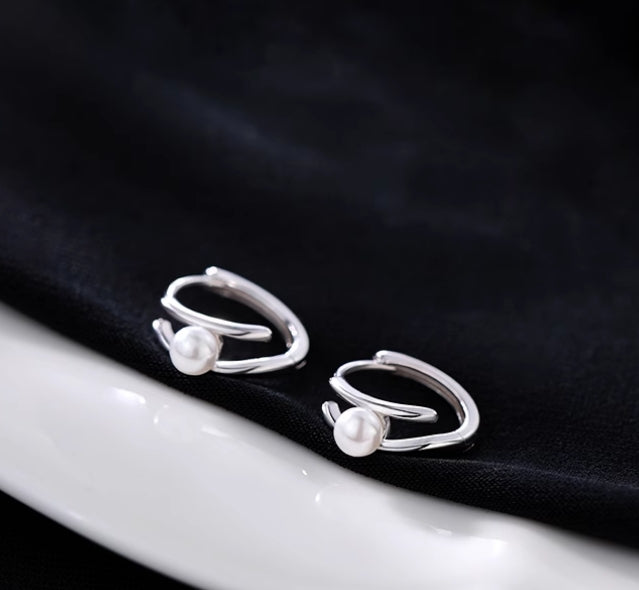 925 sterling silver Simple Pearl Luxury Stud Earrings