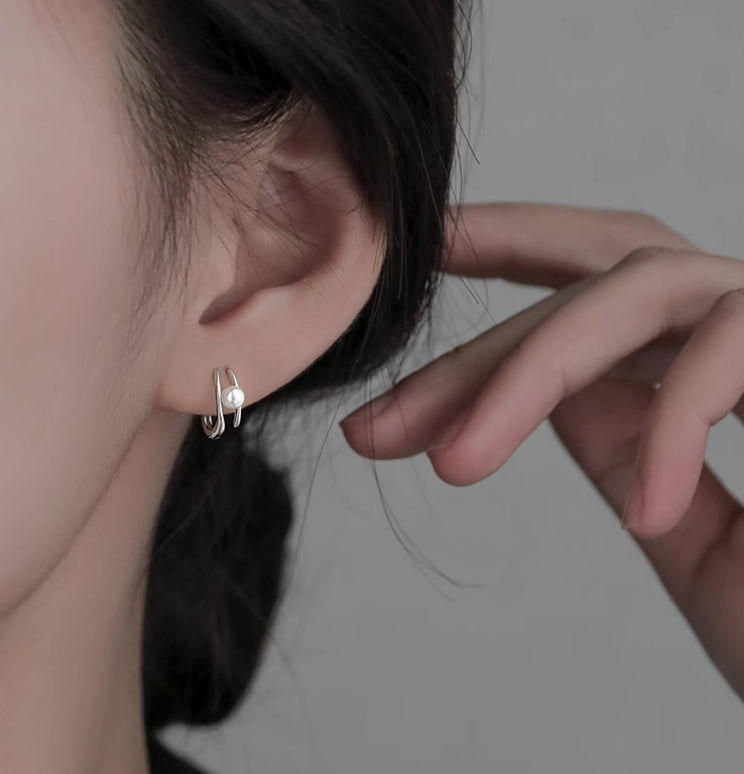 925 sterling silver Simple Pearl Luxury Stud Earrings