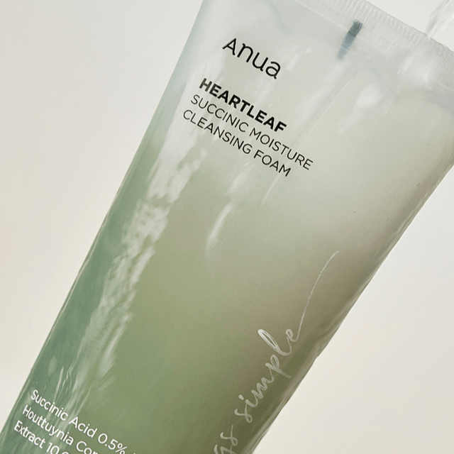 Anua Heartleaf Succinic Moisture Cleansing Foam