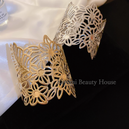 Hollow Floral Cuff Bracelet