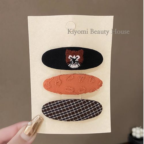Cute Embroidered Cat & Flower BB Clip