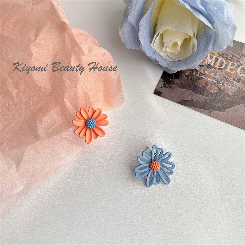 Candy color Daisy Earrings
