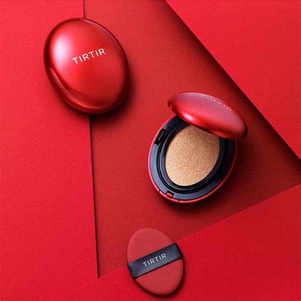 TIRTIR Mask Fit Red Cushion Foundation 21W Natural Ivory