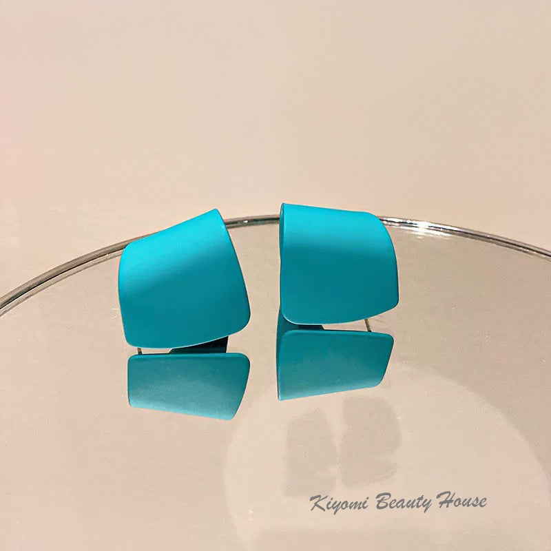 Exaggerated Irregular Geometric Metal Stud Earrings
