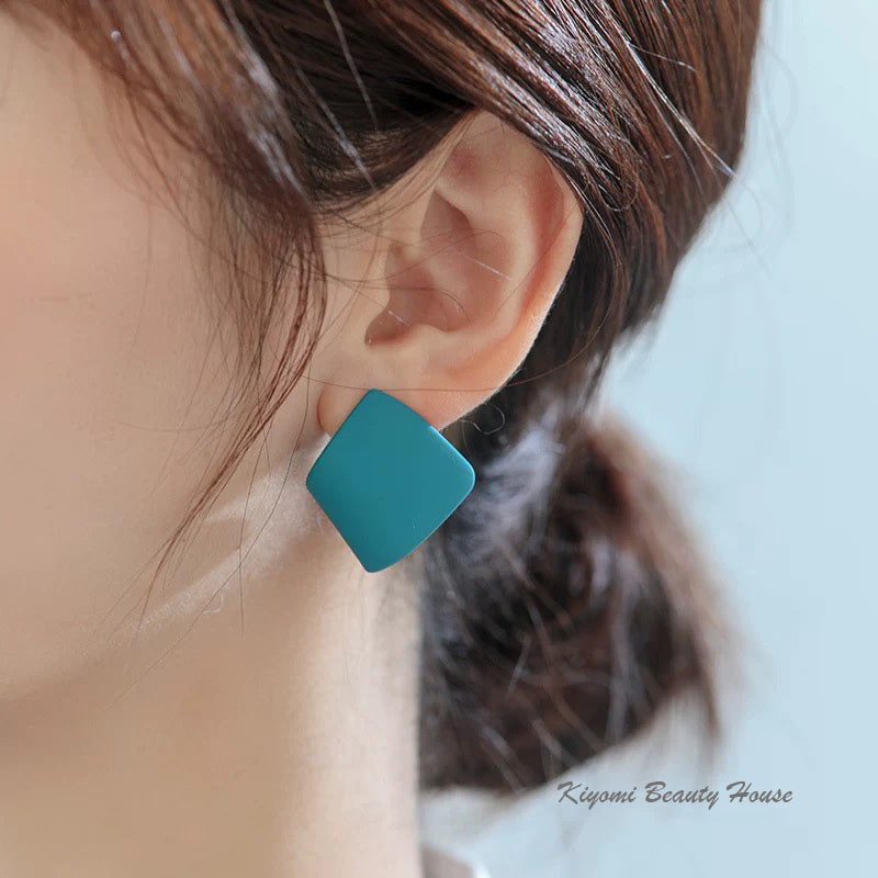 Exaggerated Irregular Geometric Metal Stud Earrings