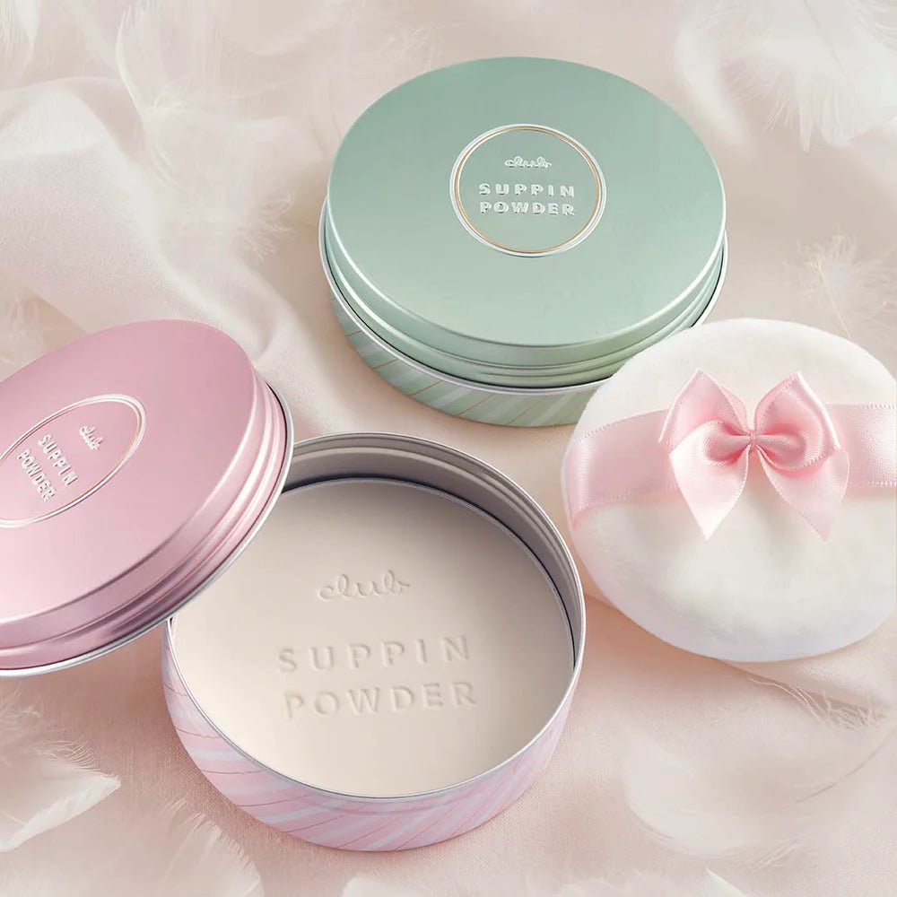 CLUB Suppin Loose Powder White Floral Bouquet