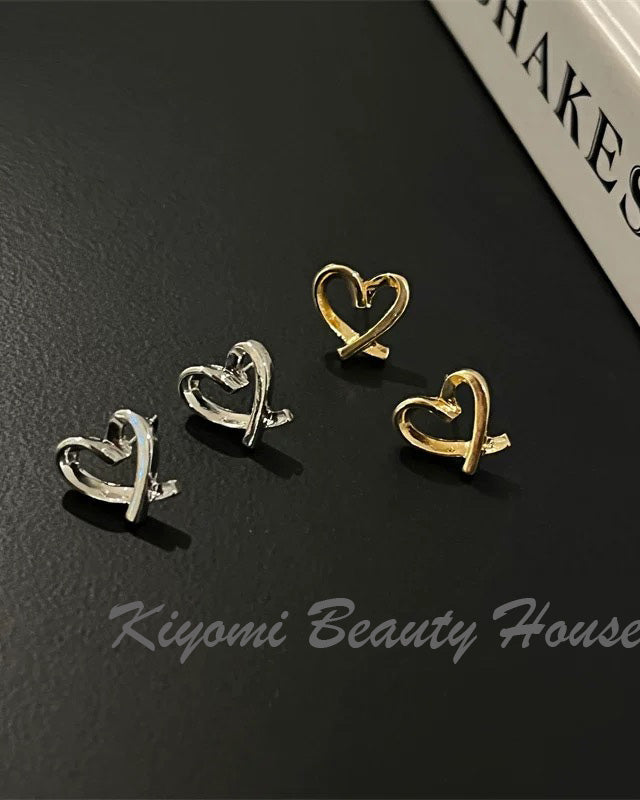 Fashionable Heart Shaped Stud Earrings