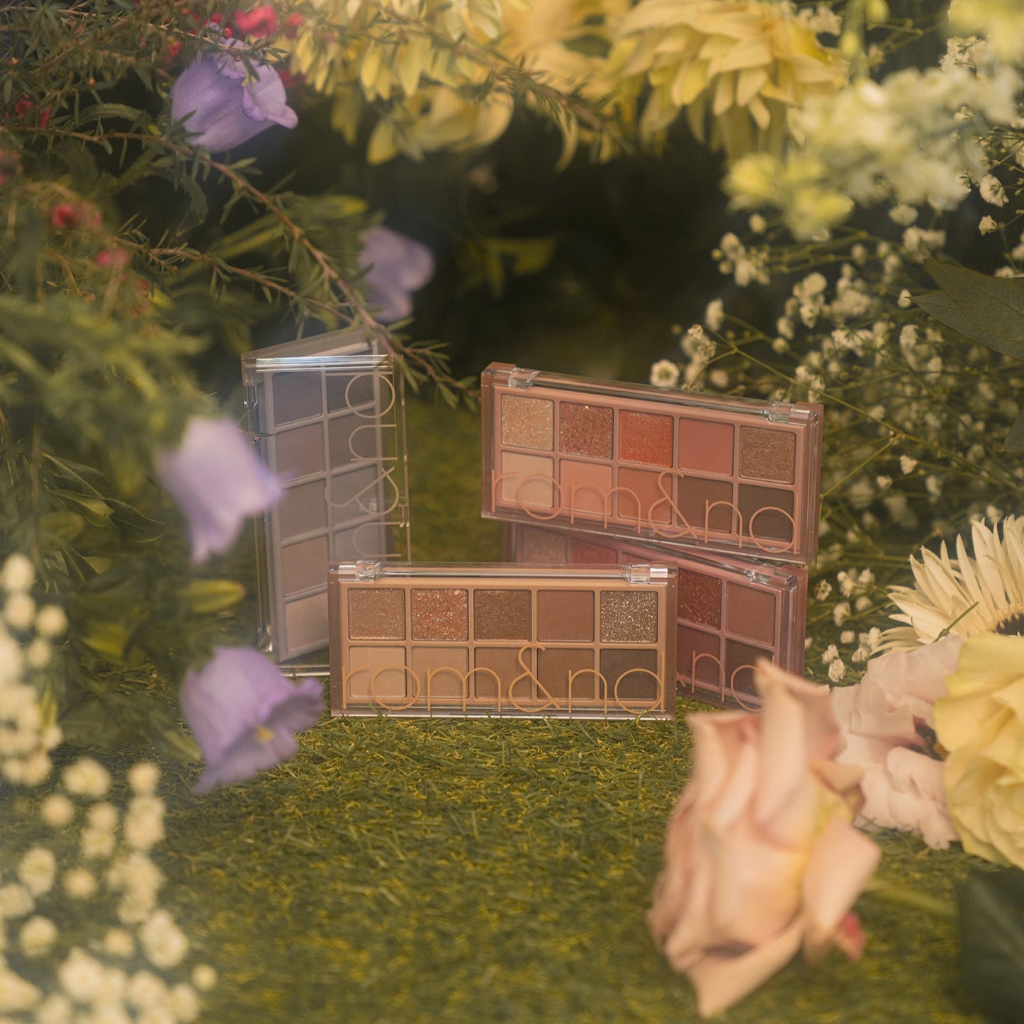 ROMAND Better Than Palette - 02 Mahogany Garden
