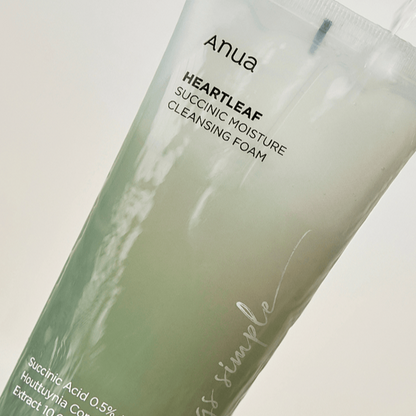 Anua Heartleaf Succinic Moisture Cleansing Foam