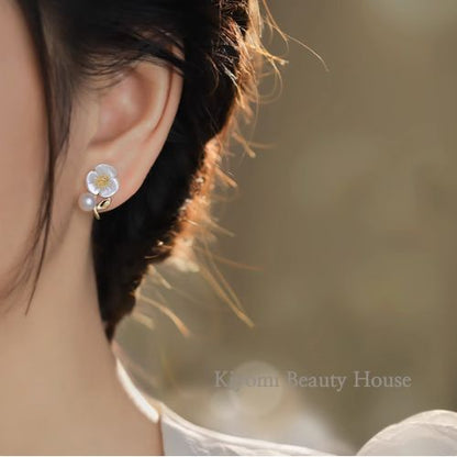 Natural Hetian Jade & Pearl Floral Earrings