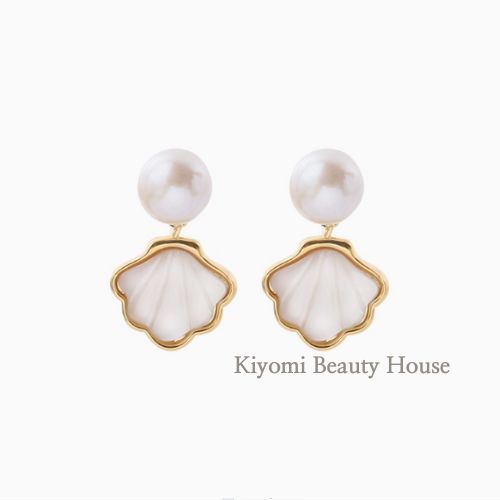 Shell-Shaped Pearl Earrings