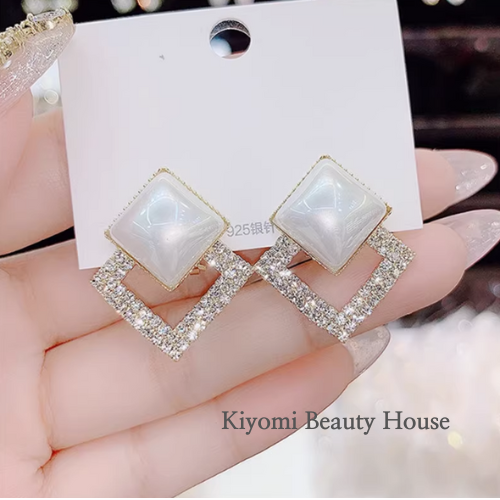 Shadow Spark Duo Earrings