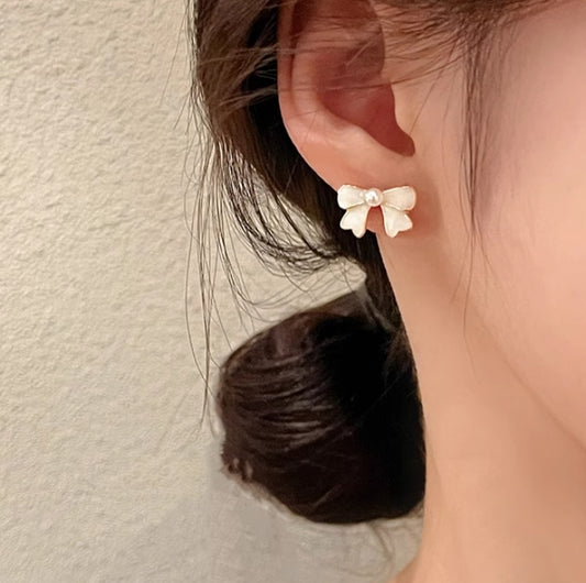 S925 silver needle gentle bow earrings