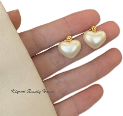 Pearl heart earrings