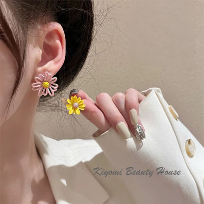 Candy color Daisy Earrings