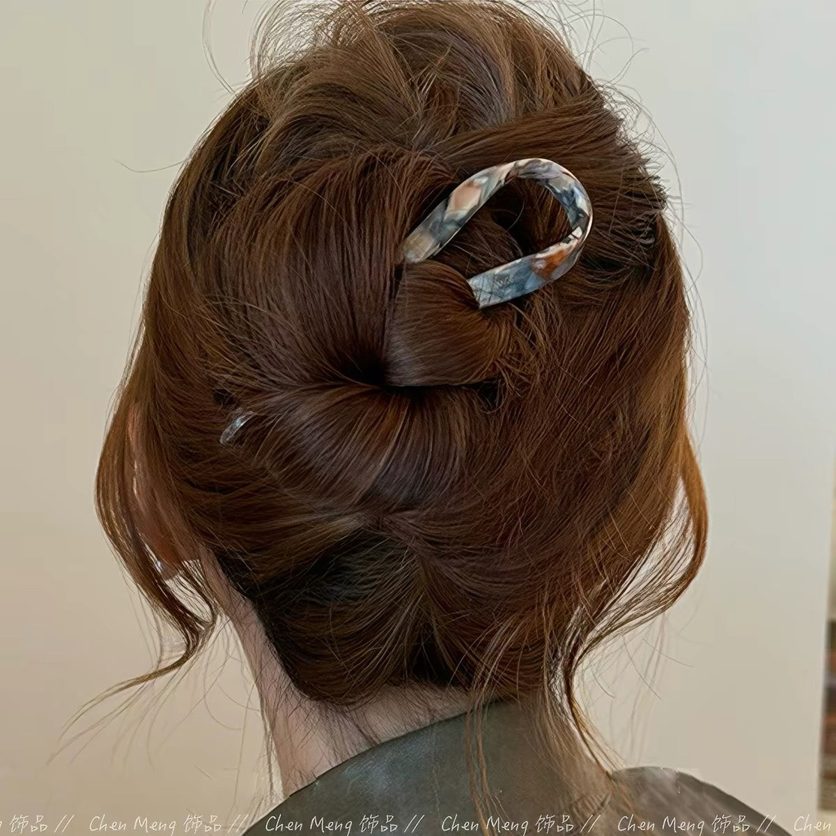 U-Shaped Cellulose Acetate Hairpins